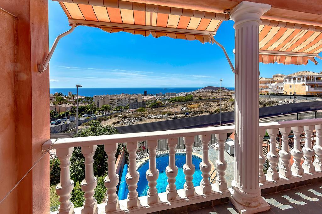 Villa In Los Cristianos Los Cristianos  Dış mekan fotoğraf